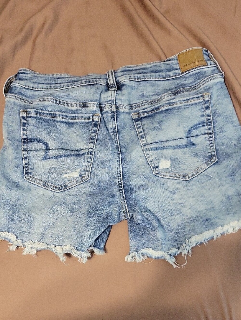 American Eagle Outfitters Light Blue Ripped Denim Shorts - Picture 2 of 2